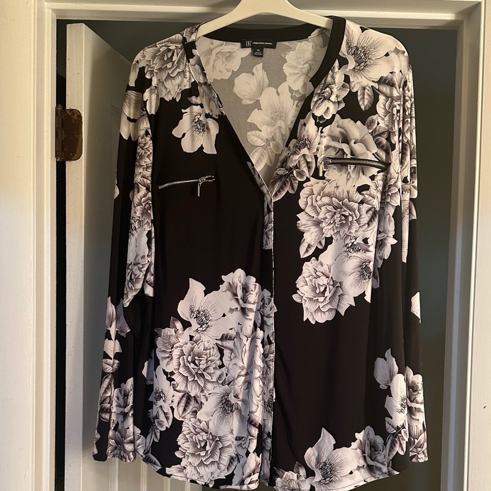 INC International Concepts Black and White Floral Blouse